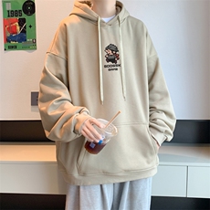 淡绿色