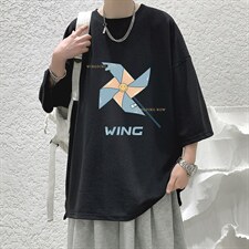 黑色