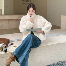 2B081-7703-P185-K258仿水貂高端皮毛一体，女装皮草，2B081