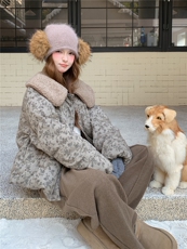 撞色碎花羊羔毛娃娃领短款羽绒服外套女冬2025新款小众设计白鸭绒，女装羽绒服，艾米莉亚