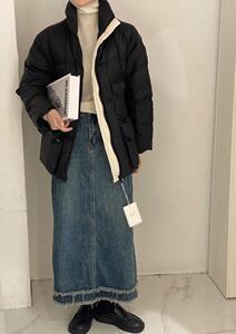 拼色羽绒服图片