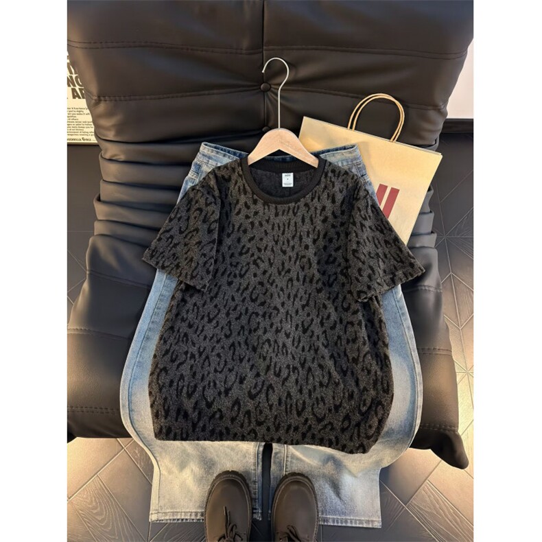 夏季新款时尚轻奢豹纹圆领短袖t恤男士韩版潮流痞帅百搭半袖上衣，男装T恤，星座601-1