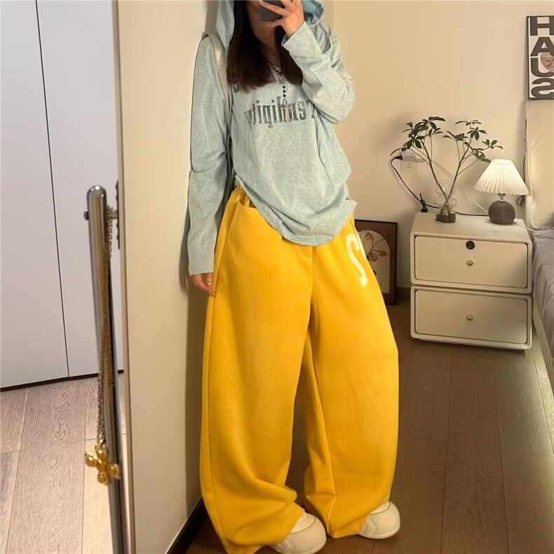 多巴胺美式黄色阔腿牛仔裤女春季新款高腰宽松显瘦弯刀拖地裤子潮图片