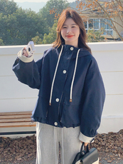 韩版设计感条纹拼接廓形短外套女2025春新款休闲气质减龄连帽上衣，女装风衣，浙宝285（原212）