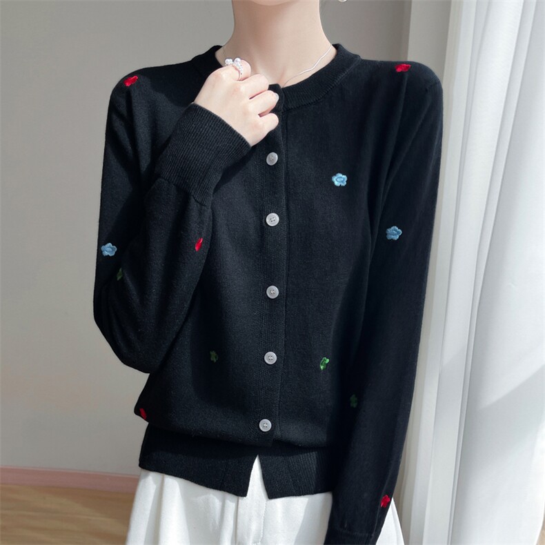 25春秋新款圆领精纺羊毛开衫女拼色刺绣花朵针织毛衣宽松休闲外套，女装针织衫/毛衣，源达羊绒