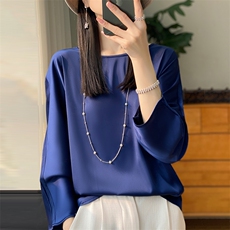 藏蓝色