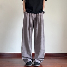 灰色