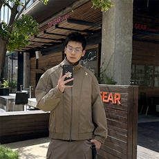 秋季2025老钱风抖音纯色休闲立领夹克店主风A236-82509-P135，男装夹克，电商A236