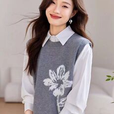 黑色叠穿针织马甲女宽松花朵刺绣设计感外搭春秋新款坎肩背心，女装马甲，胜酷羊绒