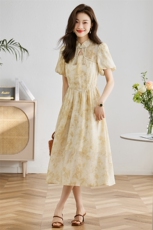 千百惠2025夏季新款时尚百搭显瘦高腰A字连衣裙女潮，女装连衣裙，采品优优