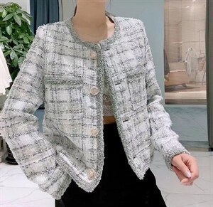 小香风粗花呢编织外套图片