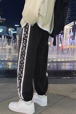K725-P45秋季港风大码针织豹纹运动裤男直筒夜光反光休闲裤，男装休闲裤，电商B369（原A024）