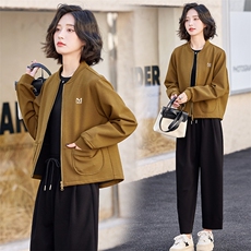 咸菜绿短外套卫衣开衫女春秋小个子休闲欧洲站欧货棒球服夹克上衣，女装短外套，梦懿尔