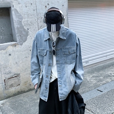 浅蓝色