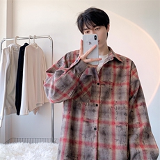 红色