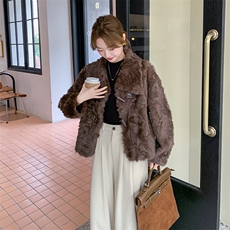 【新品】高端短款咖啡色环保皮草皮毛一体2C081-7710P195K298，女装皮草，2C081