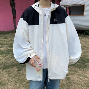 复古夏季工装拼接男户外冲锋衣情侣夹克外套连帽防晒衣F077-P42图片
