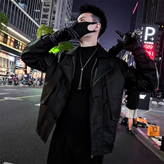 黑色
