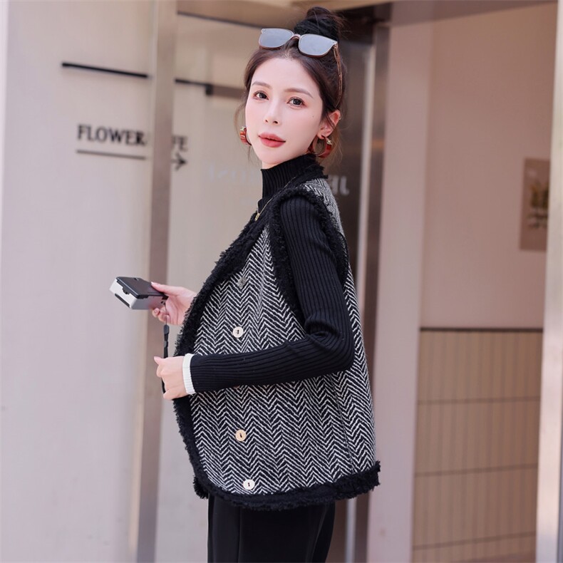 高品气质正反两穿香风马甲2025秋冬新优雅百搭外套女设计感干练女,女装毛呢外套,意芙