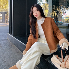 新款现货主推皮毛一体外套9897-P165-K248，女装短外套，2C129
