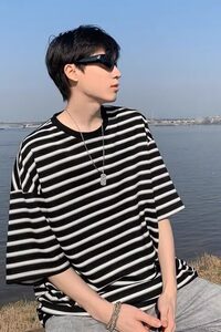 男生短袖t恤男夏季圆领宽松潮流高级感百搭冰丝透气条纹上衣痞帅图片