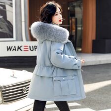 2020冬季新款时尚潮流优雅气质大毛领连帽大口袋羽绒服，女装羽绒服，贵人树