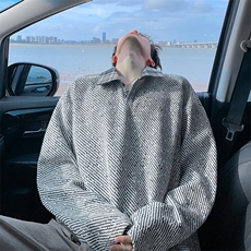 白灰色