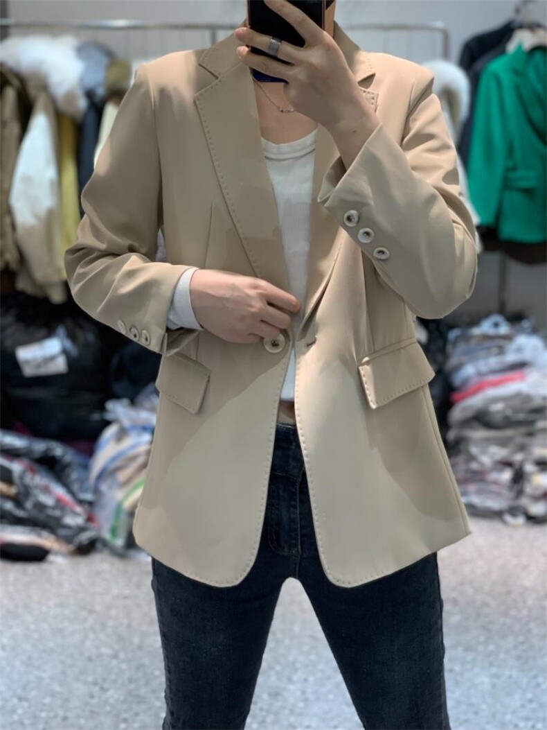 2022新款气质网红高级感小西装外套女,女装西装,L·H·X