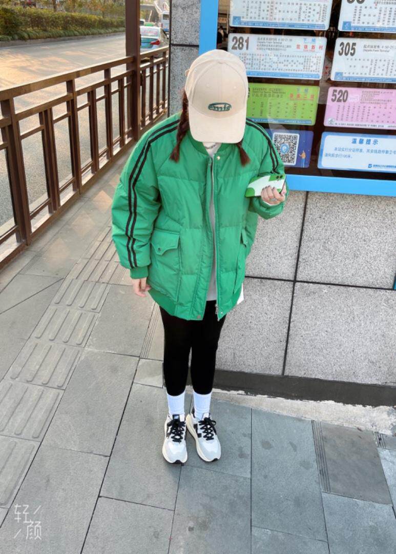 韩版情侣款羽绒服，女装羽绒服，玩美