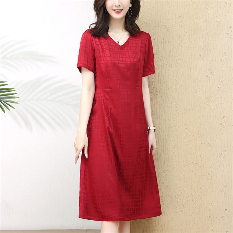 桑蚕丝半袖连衣裙女夏装高端洋气妈妈V领宽松真丝长裙,女装连衣裙,梦芯尔