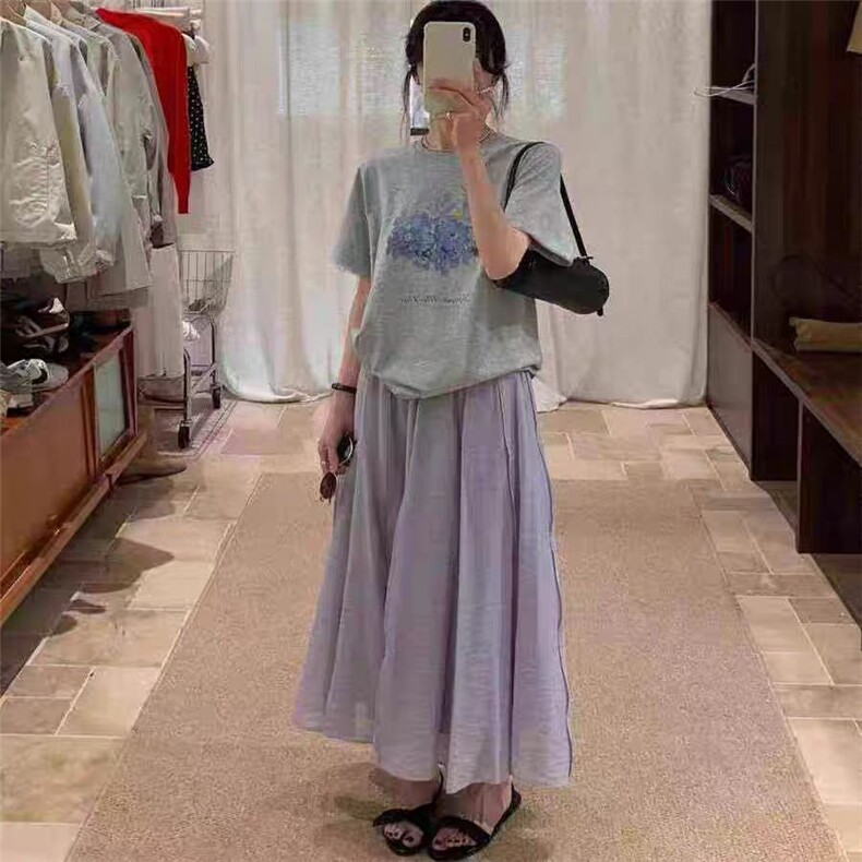 2025简约百搭时尚小雏菊圆领T恤,女装T恤,湘姗