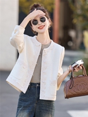 2025秋装新款简约时尚小香风时髦外套，女装短外套，罗腾