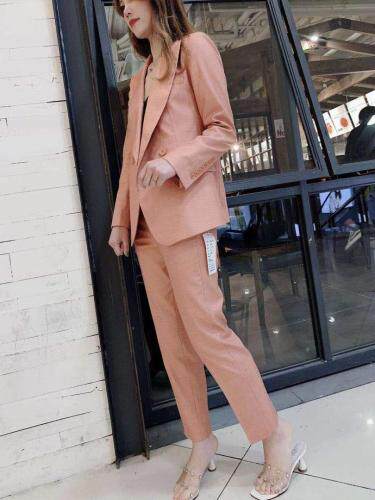 现货，风衣、卫衣、西装套等等，女装风衣，HTYX(6F)