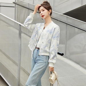 新中式风棒球服外套女春秋独特漂亮超火好看休闲减龄短款小夹克图片