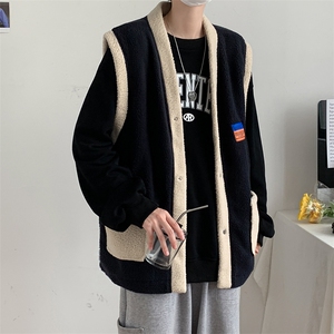 港风颗粒绒羊羔毛加厚秋冬背心棉马甲工装无袖夹克外套 W1541-P43图片