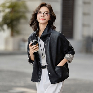 时尚条纹袖口拼接皮衣外套女2025秋新款宽松百搭休闲立领夹克上衣图片
