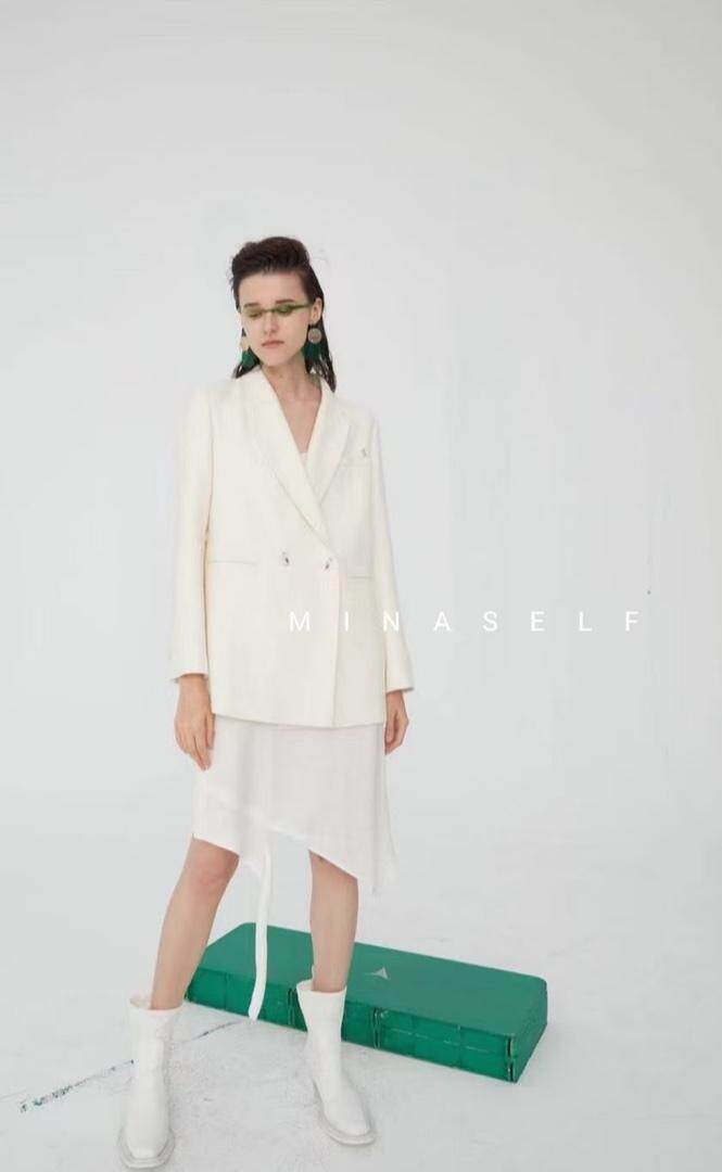 澳毛羊毛品质西装，女装西装，植外