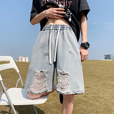 浅蓝色