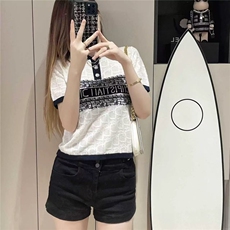 淑女都市黑白拼接字母印花polo短袖衫，女装T恤，羿纯羊绒高端店