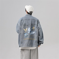 浅蓝色