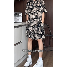 黑咖色套装