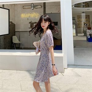 4月21号大货！2021新款紫色爆版小雏菊连衣裙165A-6505-P75-K128图片
