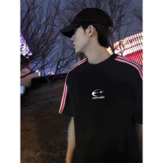抖音得物品质二开240克宽松纯棉美式潮牌印花三条杠中性风短袖T恤，男装T恤，电商A486-1