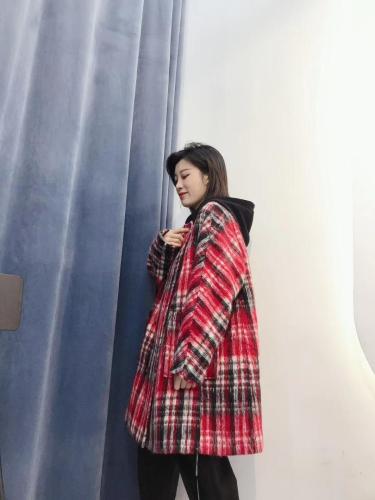 【现货】定制拉绒夹棉连帽大衣（帽子可拆卸）,女装,億亿铭品