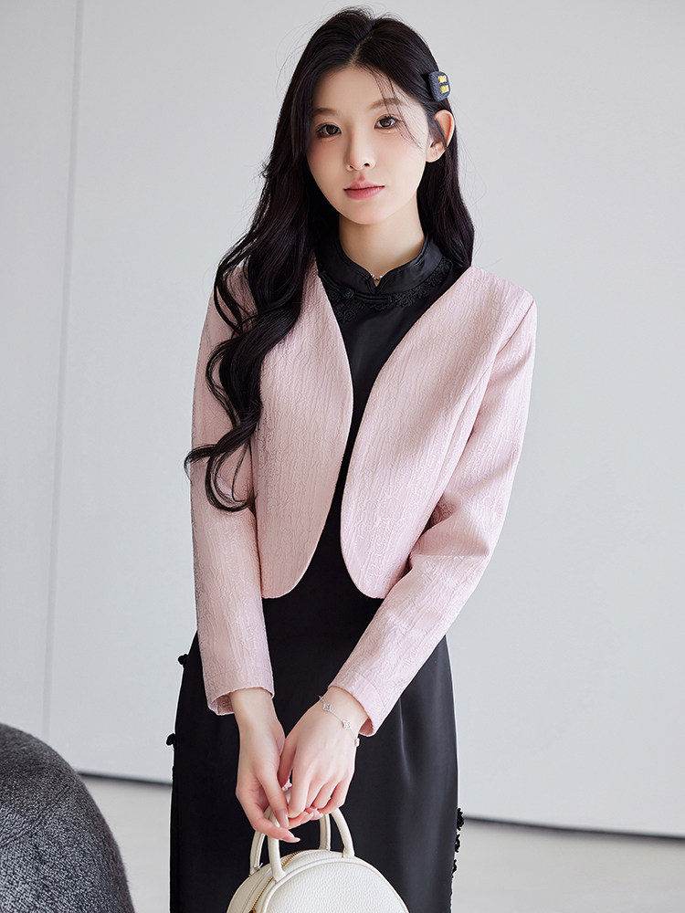 开春外套女短款上衣2025新优雅气质小披肩配裙子外搭开衫提花坎肩,女装短外套,婵米儿