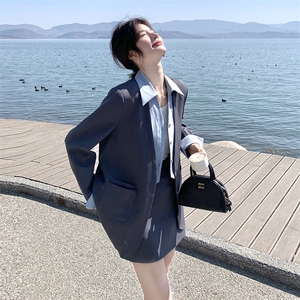 韩系高级感灰色假两件西装外套女2025春季新款气质百搭半身裙套装图片