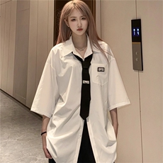 白色（送领带）
