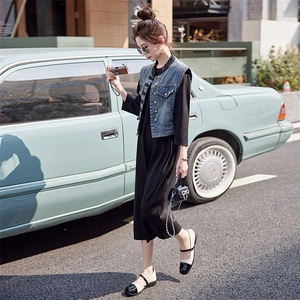 新中式盘扣牛仔马甲黑色连衣裙套装女2024新款春装搭配一整套时尚图片