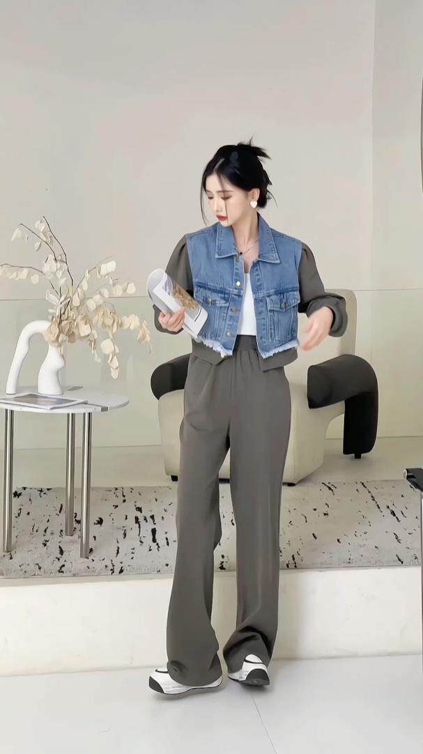 2023年水洗牛仔拼接款套裤，超酷，其它，贻思茗