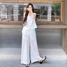 蕾丝拼接无袖马甲阔腿裤套装女夏大方得体巨好看流行超火两件套，女装套装/套裙，浙宝217